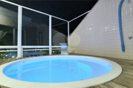 Cobertura à venda com 3 suítes em Braga, Cabo Frio, RJ