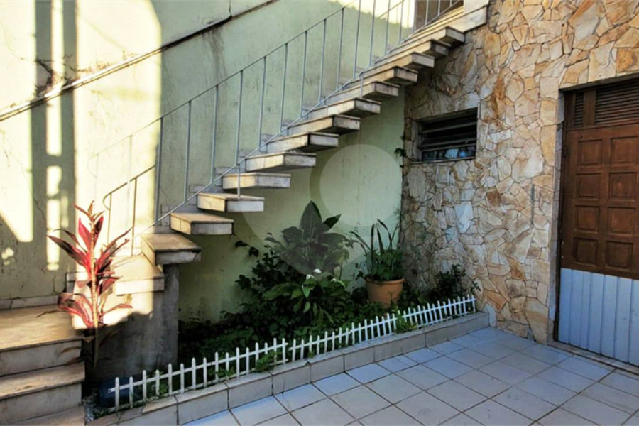 Sobrado à venda com 3 quartos, sendo 1 suíte, em Vila Dom Pedro Ii, São Paulo, SP