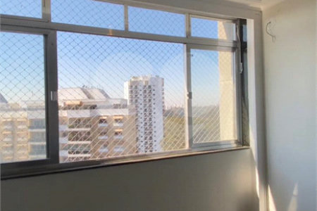 Apartamento à venda com 3 suítes em Santo Amaro, São Paulo, SP