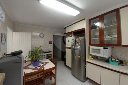 Sobrado à venda com 3 quartos, sendo 1 suíte, em Vila Aurora (zona Norte), São Paulo, SP