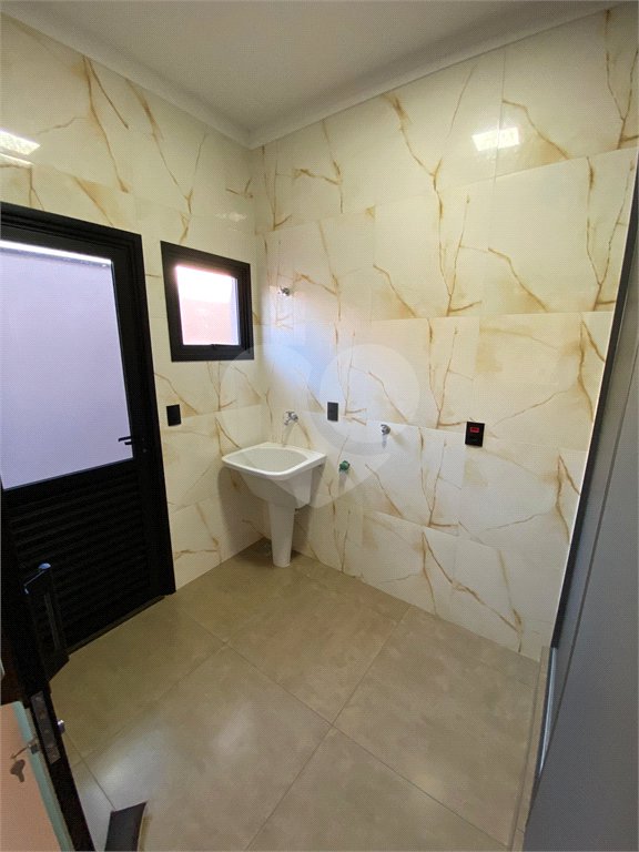 Casa à venda com 3 suítes no condomínio Lagos D Icaraí, Salto - SP