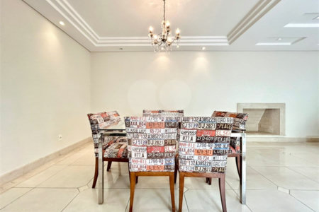 Casa à venda com 4 suítes no condomínio Quinta das Laranjeiras, Jundiaí - SP