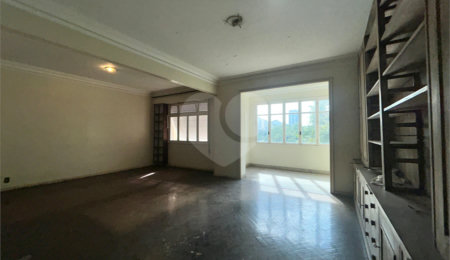 Apartamento à venda com 4 quartos, sendo 1 suíte,  em Flamengo, Rio de Janeiro, RJ