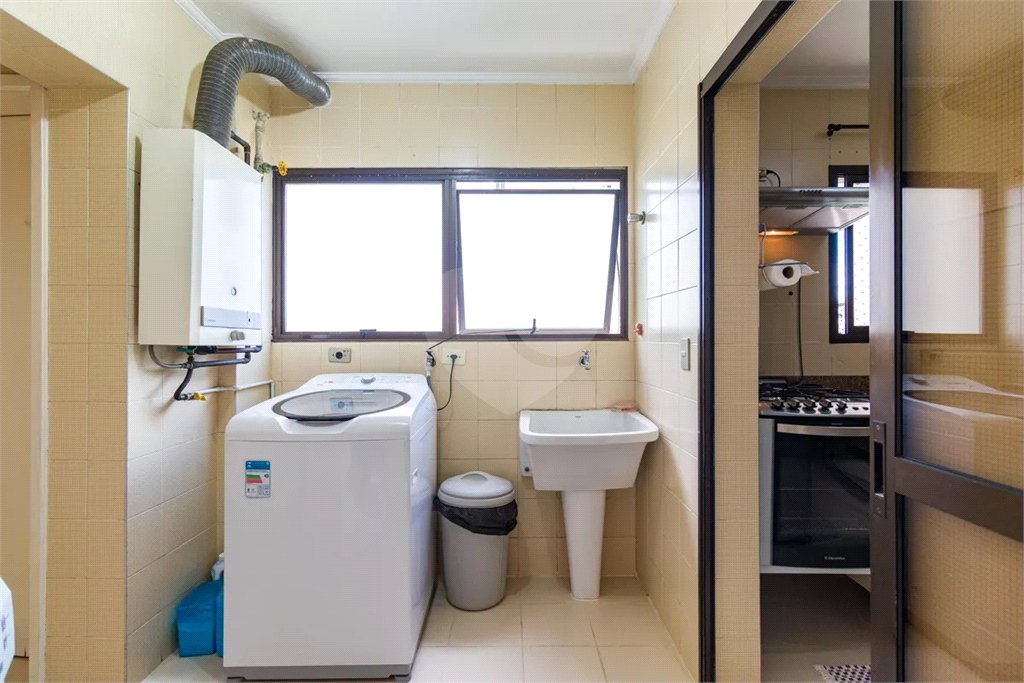 Apartamento à venda com 4 quartos, sendo 3 suítes, em Vila Andrade, São Paulo, SP