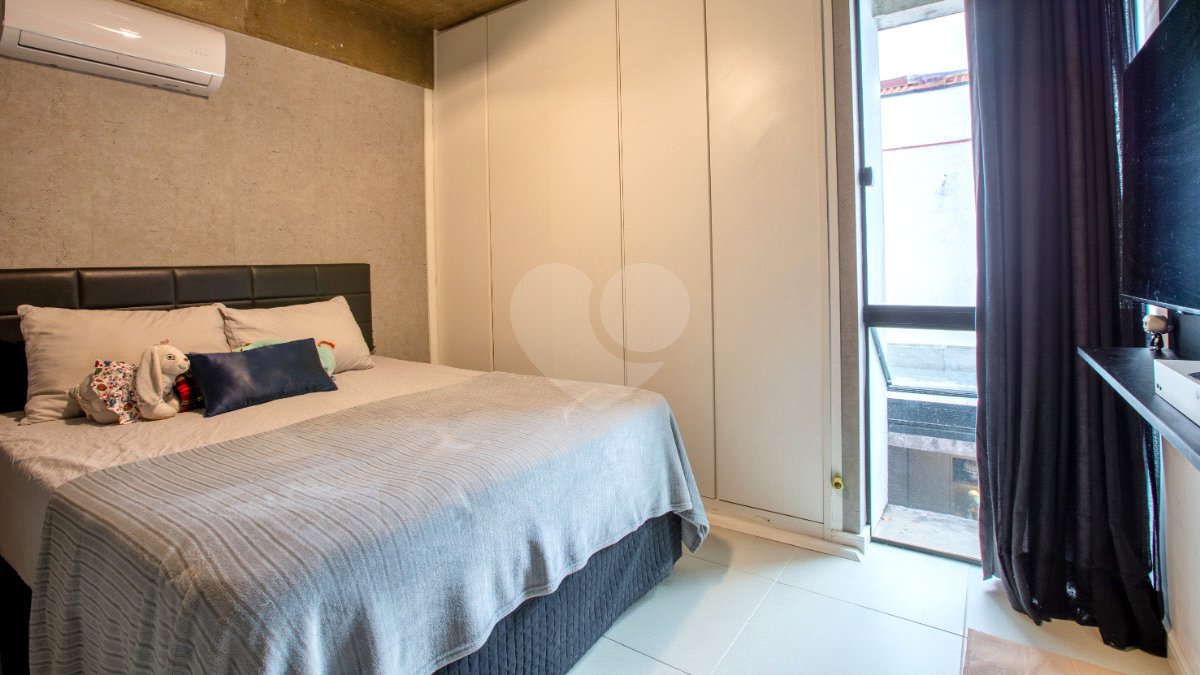 Casa à venda com 3 quartos, sendo 1 suíte, em Brooklin, São Paulo, SP