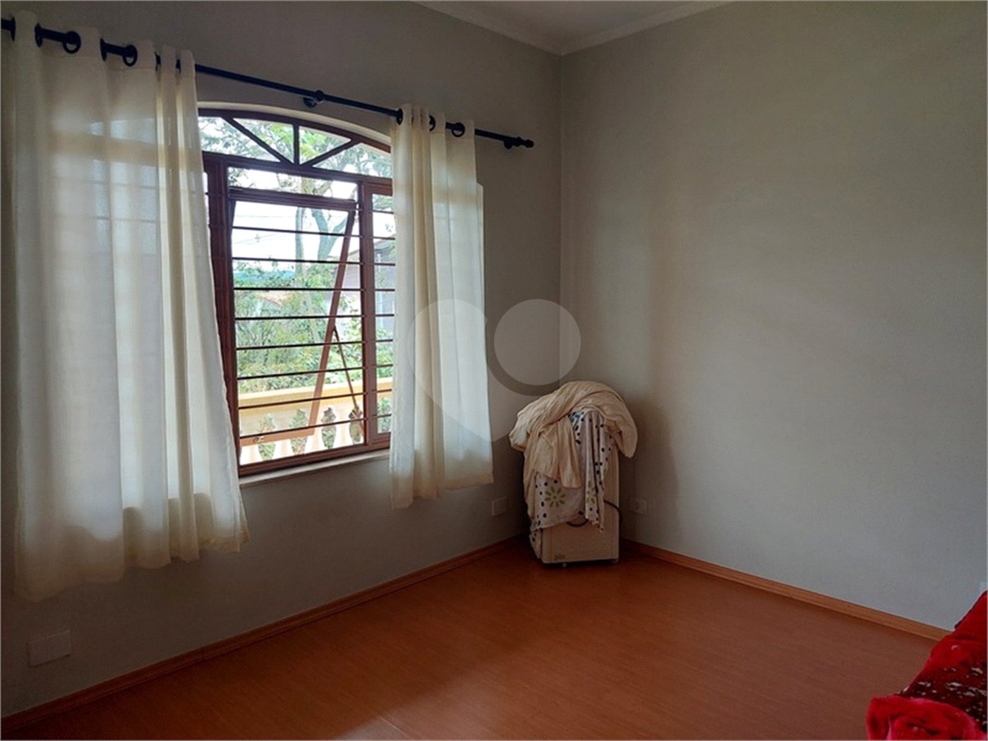 Casa à venda com 5 quartos, sendo 3 suítes, no Centro, Mairiporã, SP