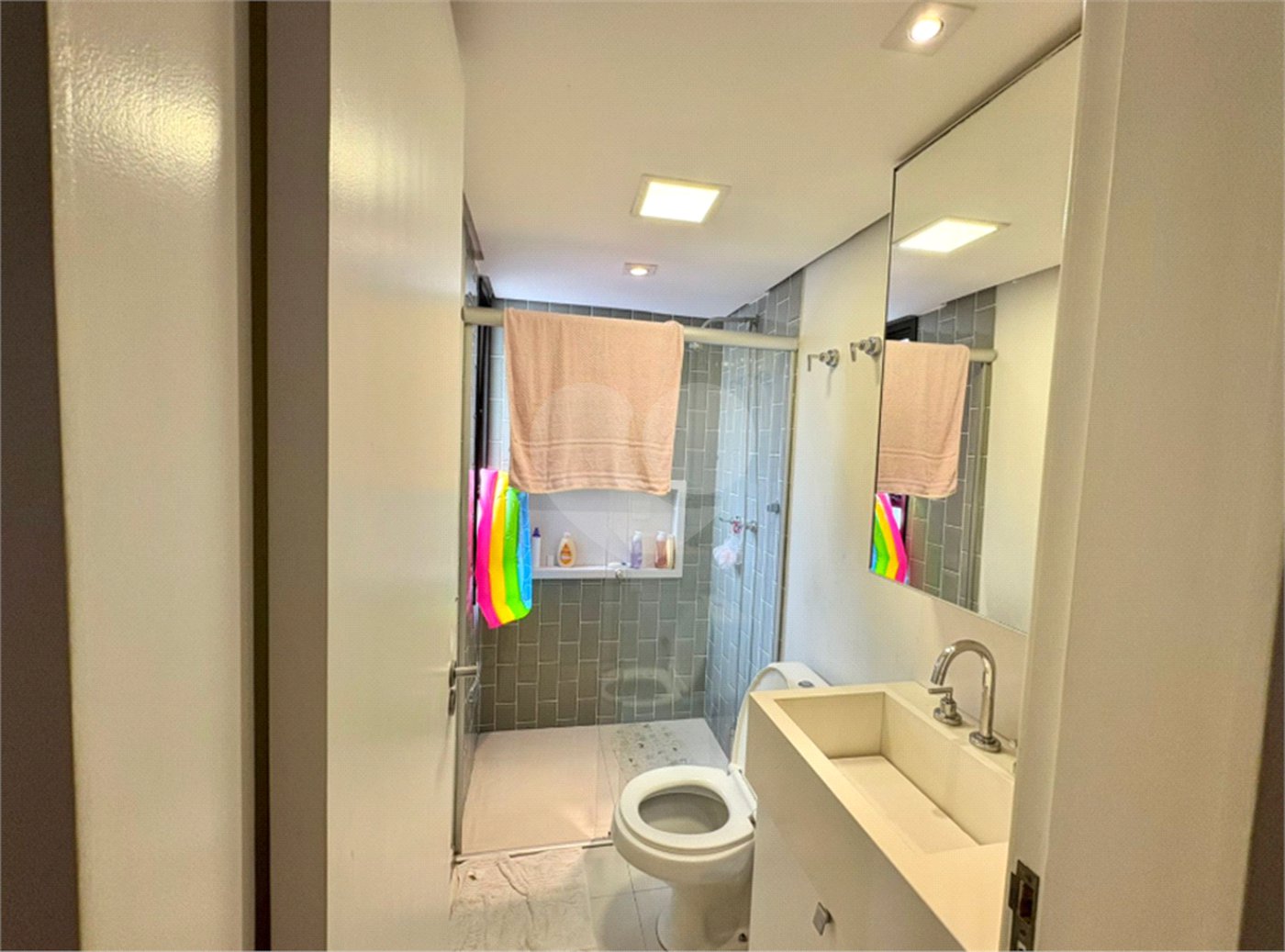 Cobertura à venda com 3 quartos, sendo 1 suíte, em Vila Mariana, São Paulo, SP