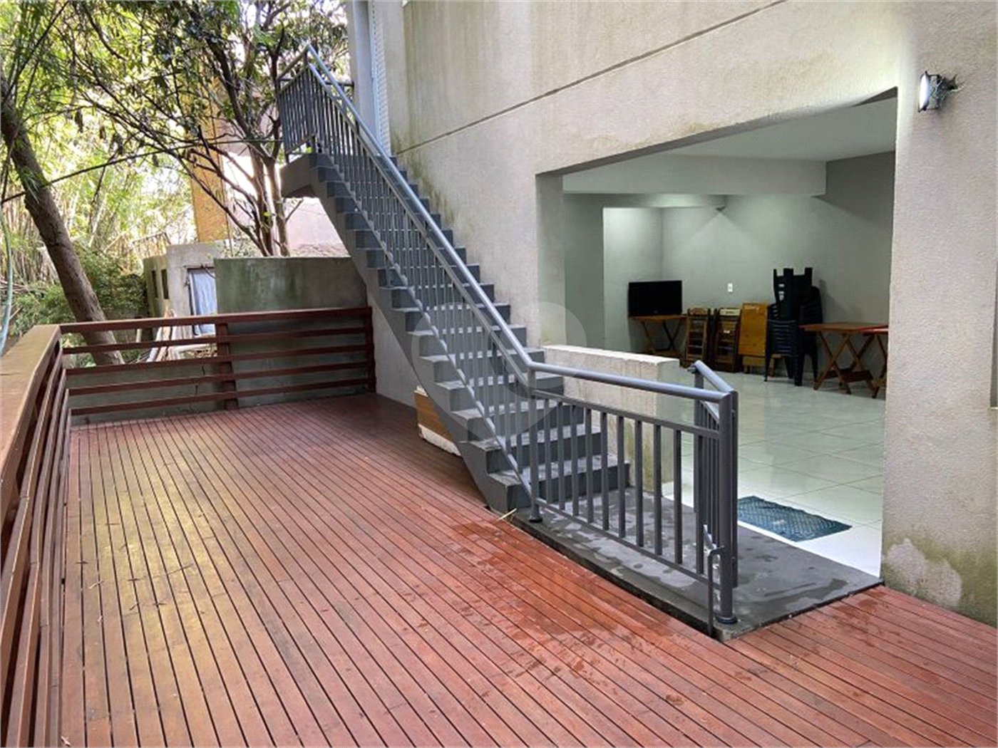 Casa à venda ou para alugar com 2 quartos no condomínio Esmeraldino, São Paulo - SP