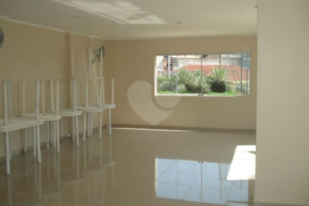 Apartamento à venda com 2 quartos em Jardim Ivana, São Paulo, SP