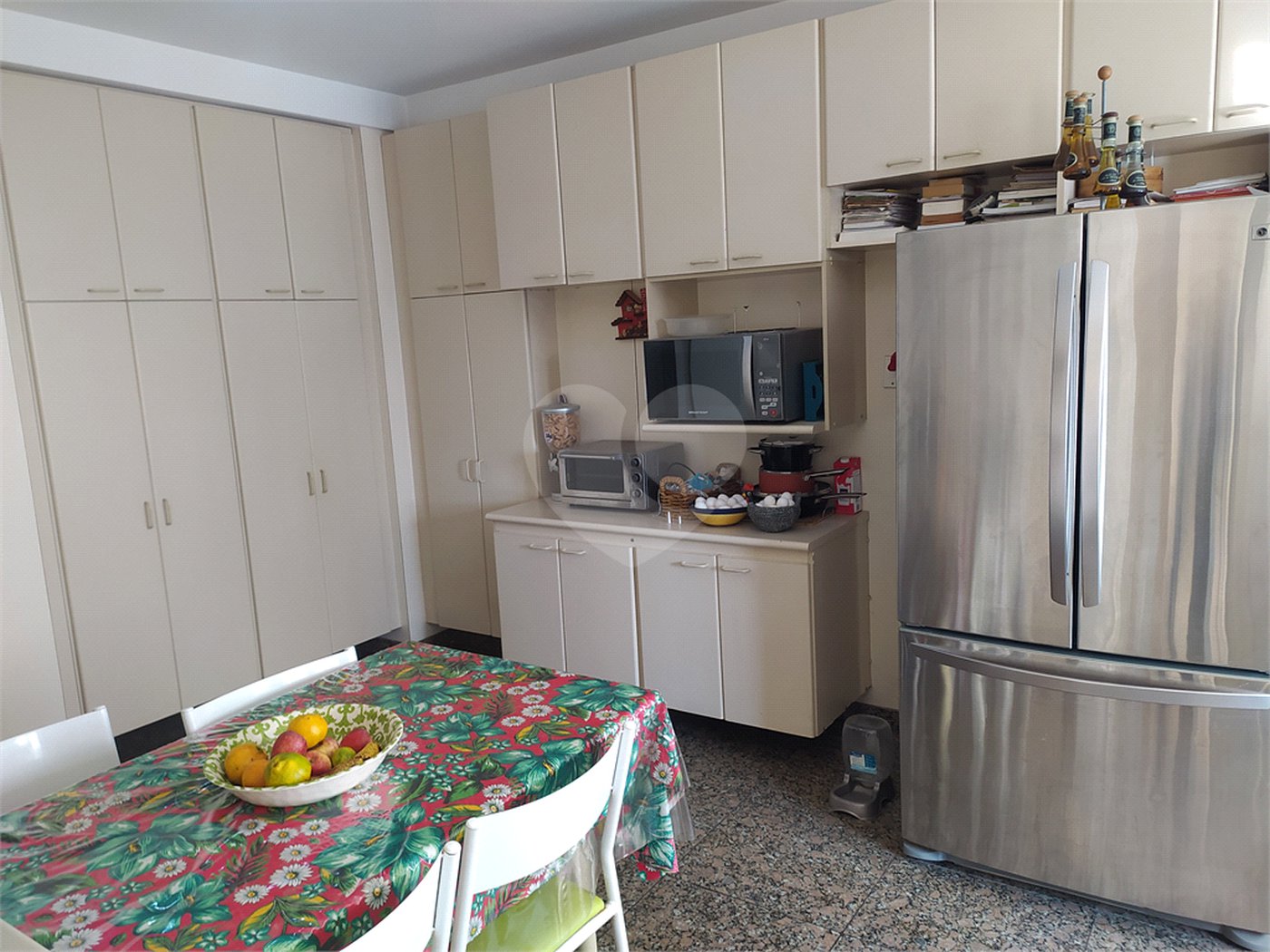 Apartamento à venda com 4 suítes em Jardim Marajoara, São Paulo, SP