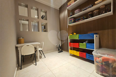 Apartamento à venda com 3 quartos, sendo 1 suíte, em Vila Regente Feijó, São Paulo, SP