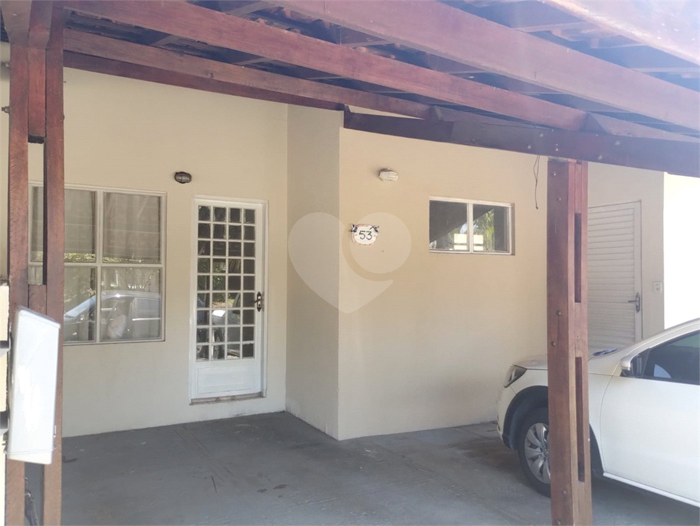 Casa à venda com 4 quartos, sendo 2 suítes,  no condomínio Villagio Colinas do Sol, Sorocaba - SP
