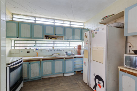 Casa à venda com 4 quartos, sendo 2 suítes, em Alto da Boa Vista, São Paulo, SP