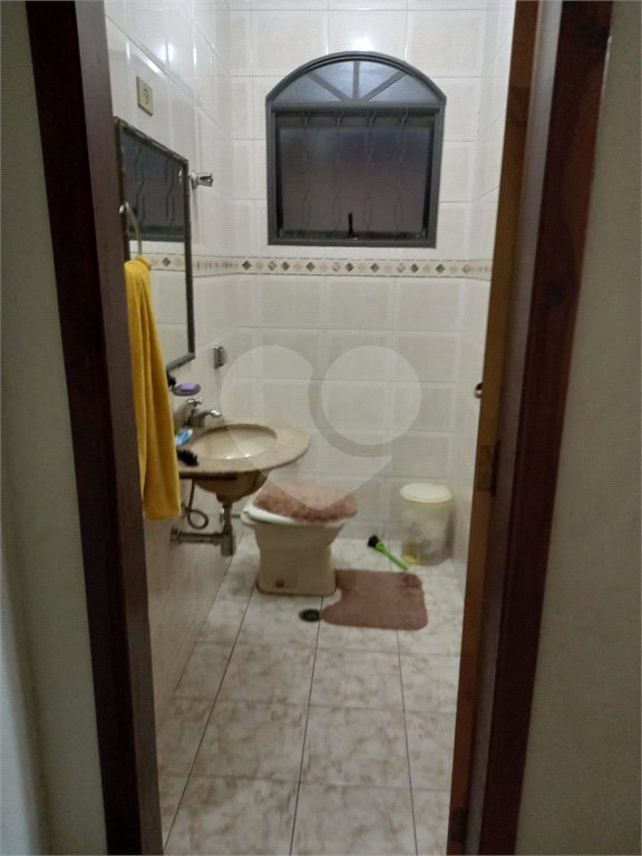 Casa à venda com 2 quartos, sendo 1 suíte, em Vila Industrial, Mogi das Cruzes, SP