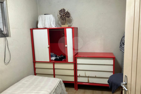 Casa à venda com 5 quartos, sendo 2 suítes,  em Vila Maria Alta, São Paulo, SP