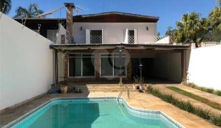 Sobrado à venda com 4 quartos, sendo 2 suítes, em Alto da Boa Vista, São Paulo, SP
