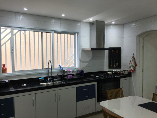 Sobrado à venda com 3 quartos, sendo 1 suíte, em Jaçanã, São Paulo, SP