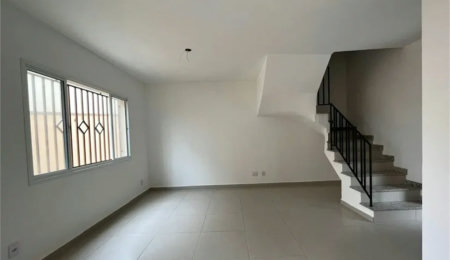 Casa à venda com 2 suítes no condomínio Residencial DI Luca, São Paulo - SP