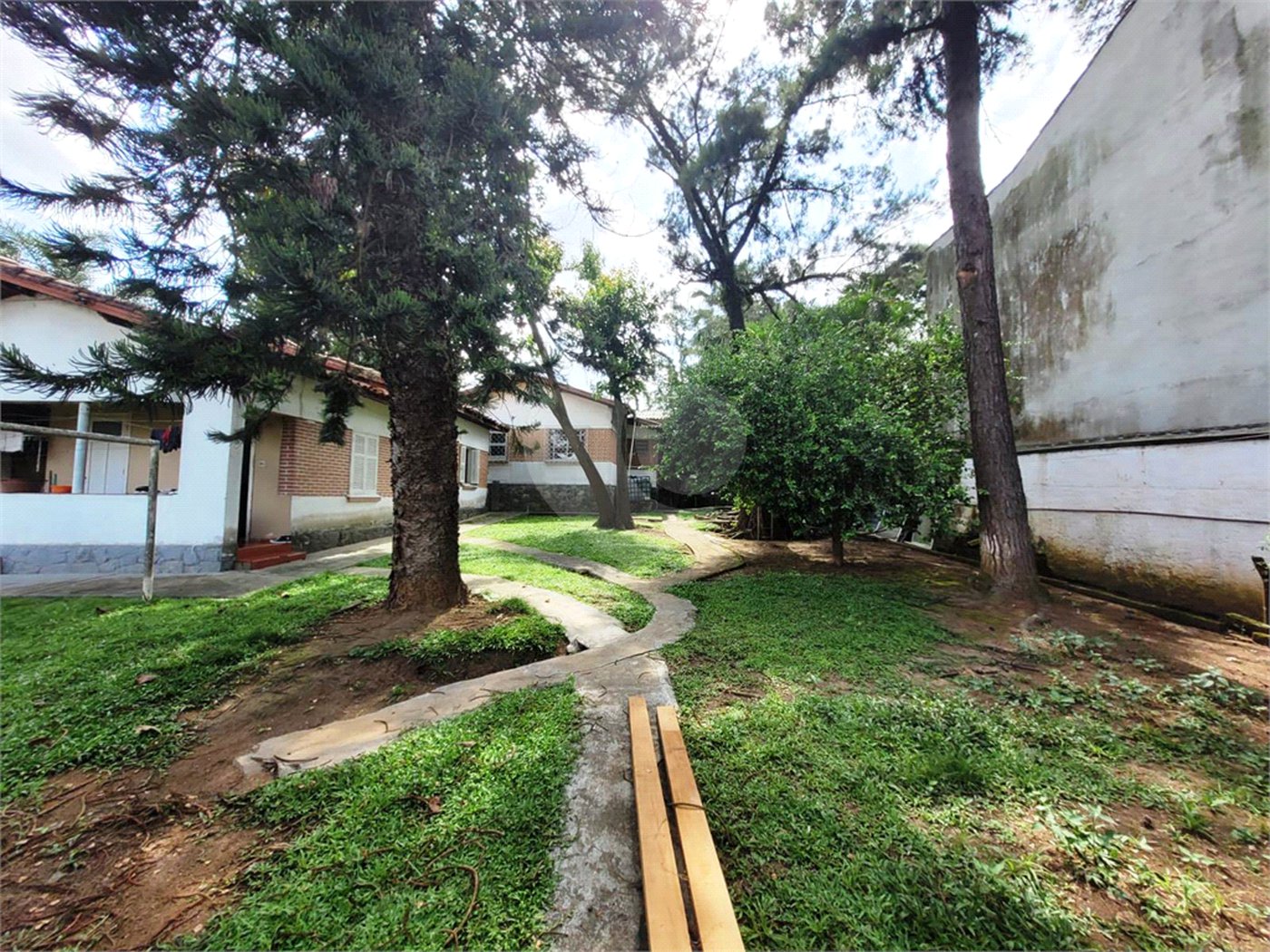 Terreno à venda com 1 quarto em Tremembé, São Paulo, SP
