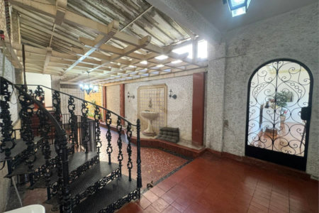 Casa à venda com 3 quartos, sendo 1 suíte,  em Santa Teresa, Rio de Janeiro, RJ