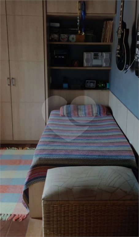 Sobrado à venda com 3 quartos, sendo 1 suíte, em Esplanada do Carmo, Jarinu, SP