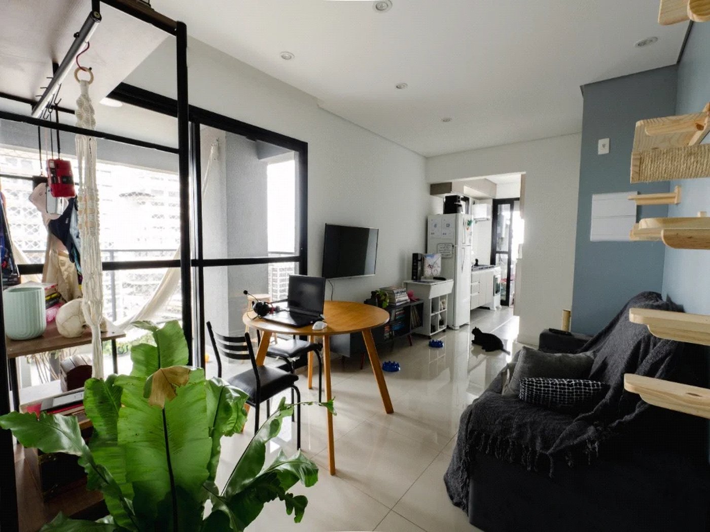 Apartamento à venda com 2 quartos, sendo 1 suíte,  em Pinheiros, São Paulo, SP
