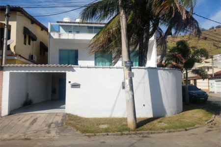 Casa à venda com 4 quartos, sendo 1 suíte, em Campo Grande, Rio de Janeiro, RJ