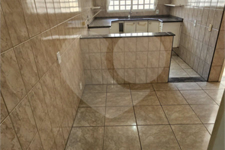 Sobrado para alugar com 3 quartos, sendo 1 suíte, em Jardim do Valle II, Indaiatuba, SP
