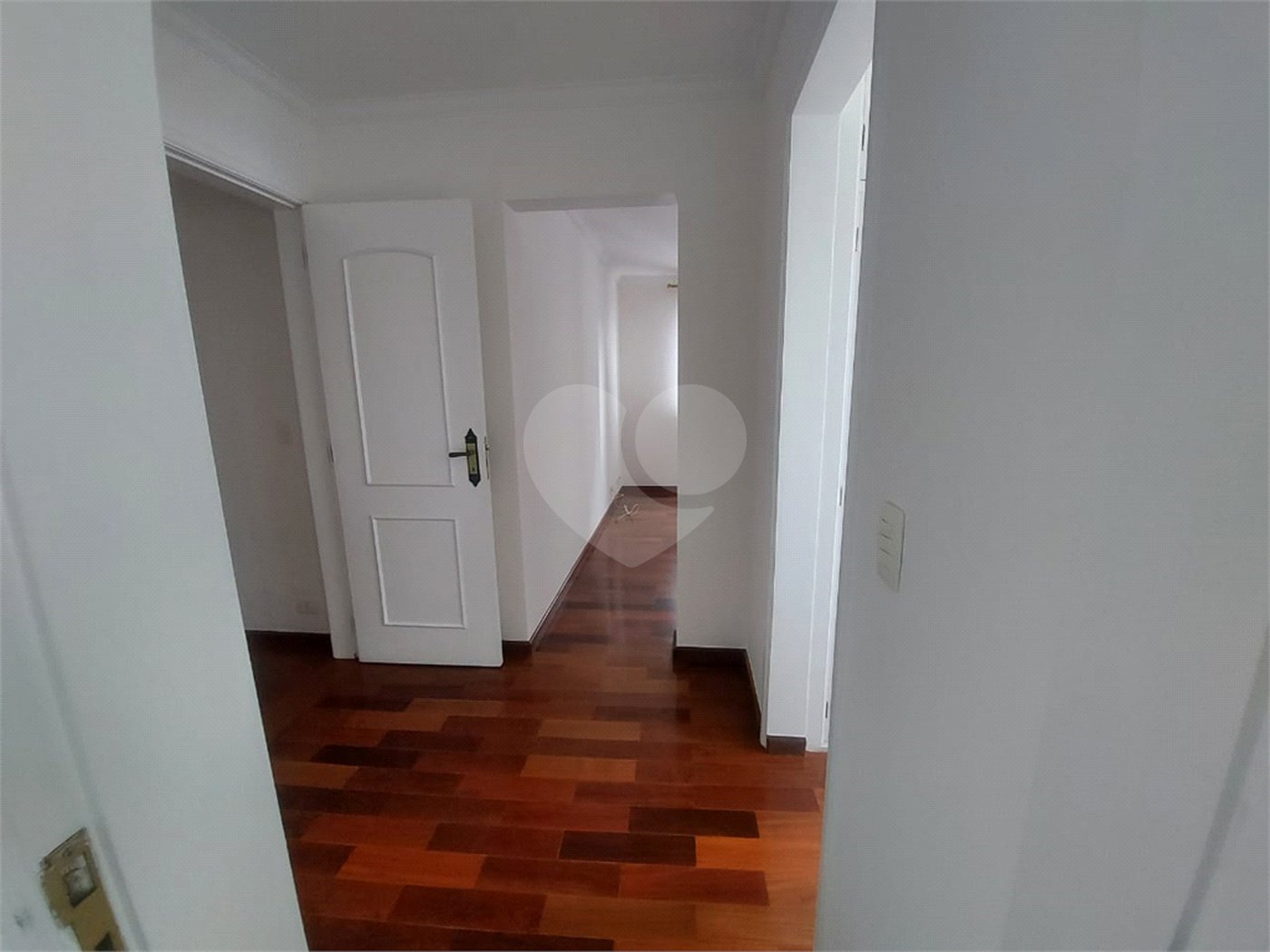 Apartamento à venda com 3 quartos, sendo 1 suíte, em Sumaré, São Paulo, SP