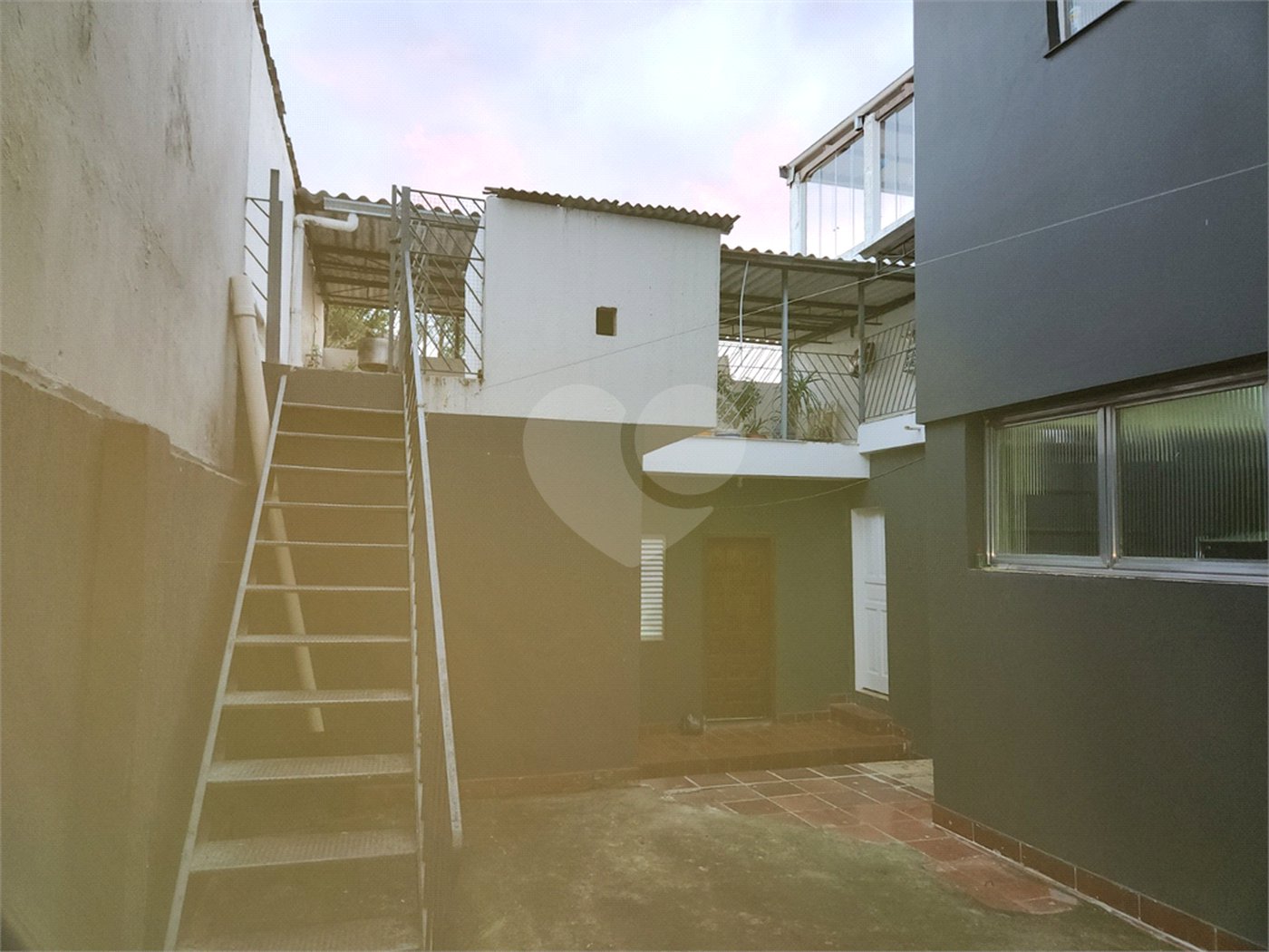 Casa à venda com 4 quartos, sendo 1 suíte, em Jardim Virginia Bianca, São Paulo, SP