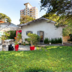 Casa à venda ou para alugar com 3 quartos, sendo 1 suíte, em Butantã, São Paulo, SP
