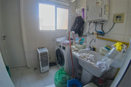 Apartamento à venda com 3 suítes em Cidade São Francisco, São Paulo, SP