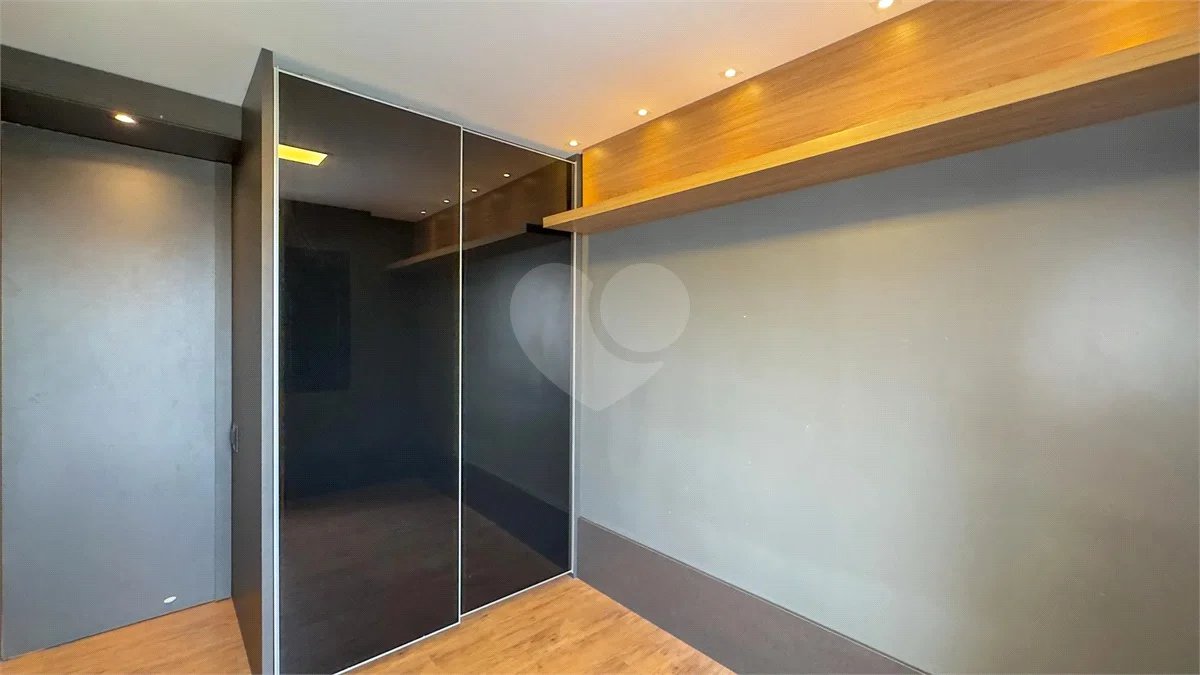 Apartamento à venda com 3 quartos, sendo 1 suíte, em Chácara Santo Antônio, São Paulo, SP