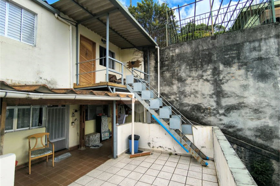 Sobrado à venda com 3 quartos, sendo 1 suíte, em Tremembé, São Paulo, SP