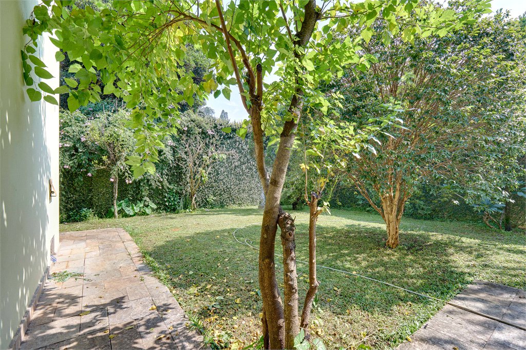 Casa à venda ou para alugar com 4 suítes em Alto da Boa Vista, São Paulo, SP