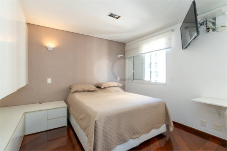 Apartamento à venda com 2 suítes em Brooklin, São Paulo, SP