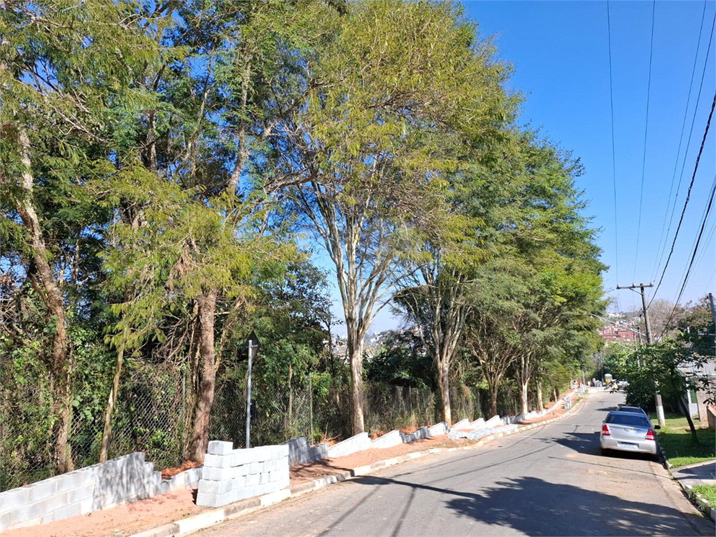Terreno à venda em Jardim Peri, São Paulo, SP