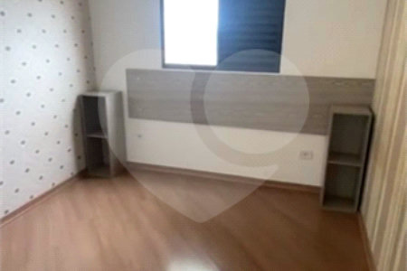 Apartamento à venda com 3 quartos, sendo 1 suíte, em Vila Machado, Jacareí, SP