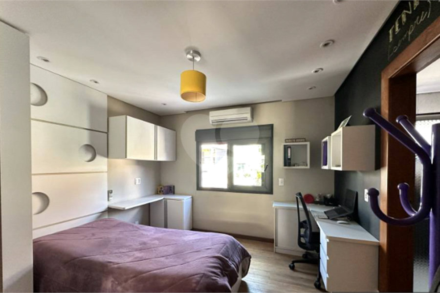 Casa à venda com 4 quartos, sendo 3 suítes, em Mandaqui, São Paulo, SP