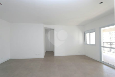 Apartamento à venda com 2 quartos em Vila Suzana, São Paulo, SP
