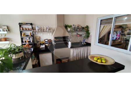 Casa Térrea à venda com 3 quartos, sendo 1 suíte, em Vila Maria Helena, Indaiatuba, SP