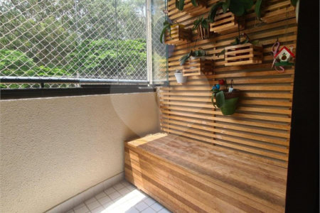 Apartamento à venda com 3 quartos, sendo 1 suíte, em Tatuapé, São Paulo, SP