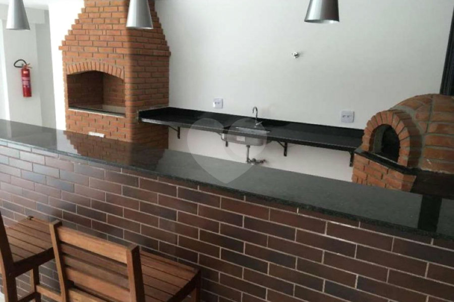 Apartamento à venda ou para alugar com 2 quartos, sendo 1 suíte, em Condomínio Granja Viana Ii, Cotia, SP