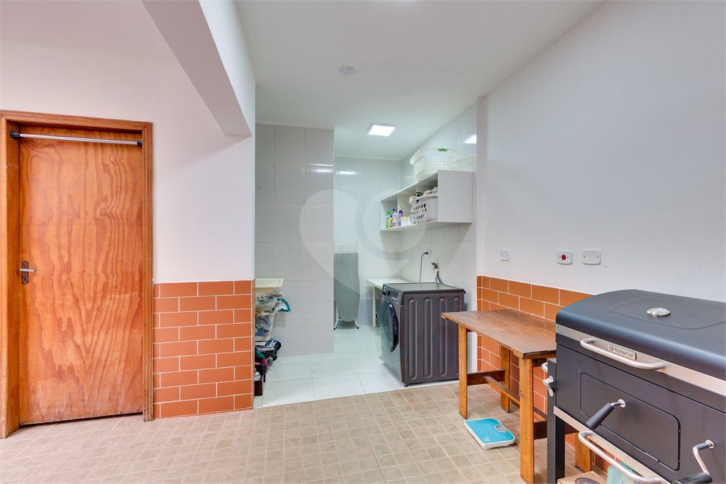 Sobrado à venda com 3 quartos, sendo 1 suíte, em Vila Mascote, São Paulo, SP