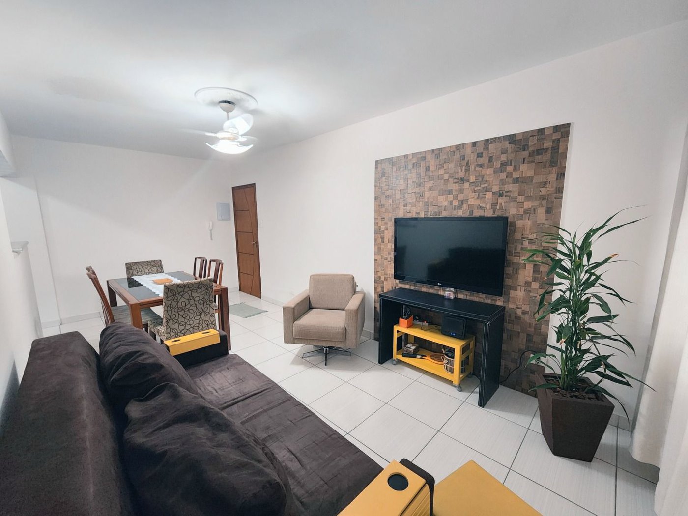 Apartamento com 2 dormitórios à venda, 86 m² por R$ 639.000,00 - Gonzaga - Santos/SP