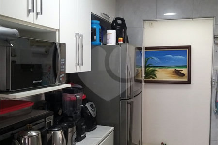 Apartamento à venda com 2 quartos, sendo 1 suíte,  em Vila Vermelha, São Paulo, SP