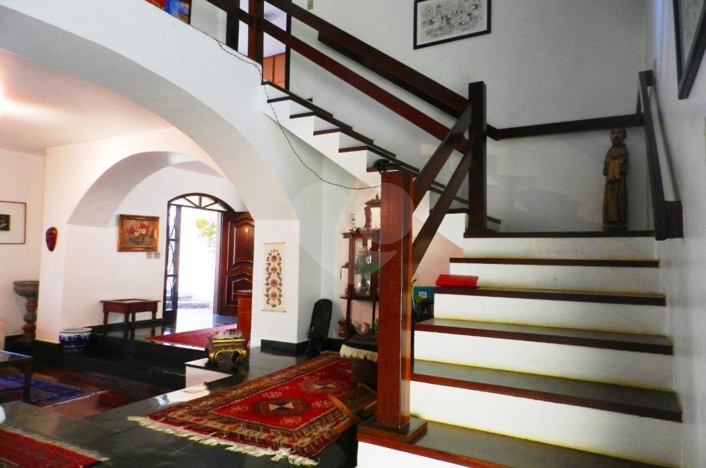 Casa de Vila à venda com 5 quartos, sendo 2 suítes, em Jardim Marajoara, São Paulo, SP