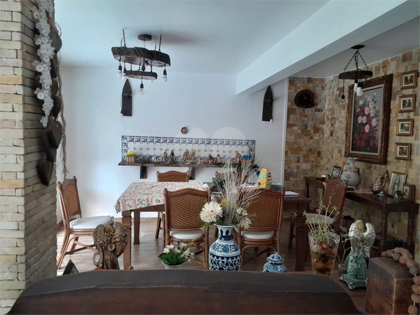 Sobrado à venda com 6 quartos, sendo 3 suítes, em Rolinópolis, São Paulo, SP