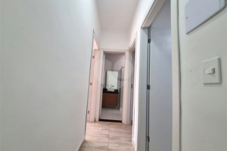 Casa à venda com 3 quartos, sendo 1 suíte, no condomínio Residencial Américo Figueiredo, Sorocaba - SP