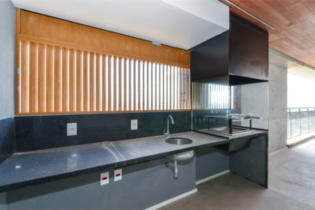 Apartamento à venda com 4 suítes em Jardim das Acácias, São Paulo, SP